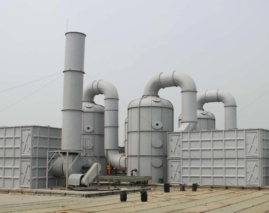 河南洛陽萬達(dá)玻璃鋼脫硫塔